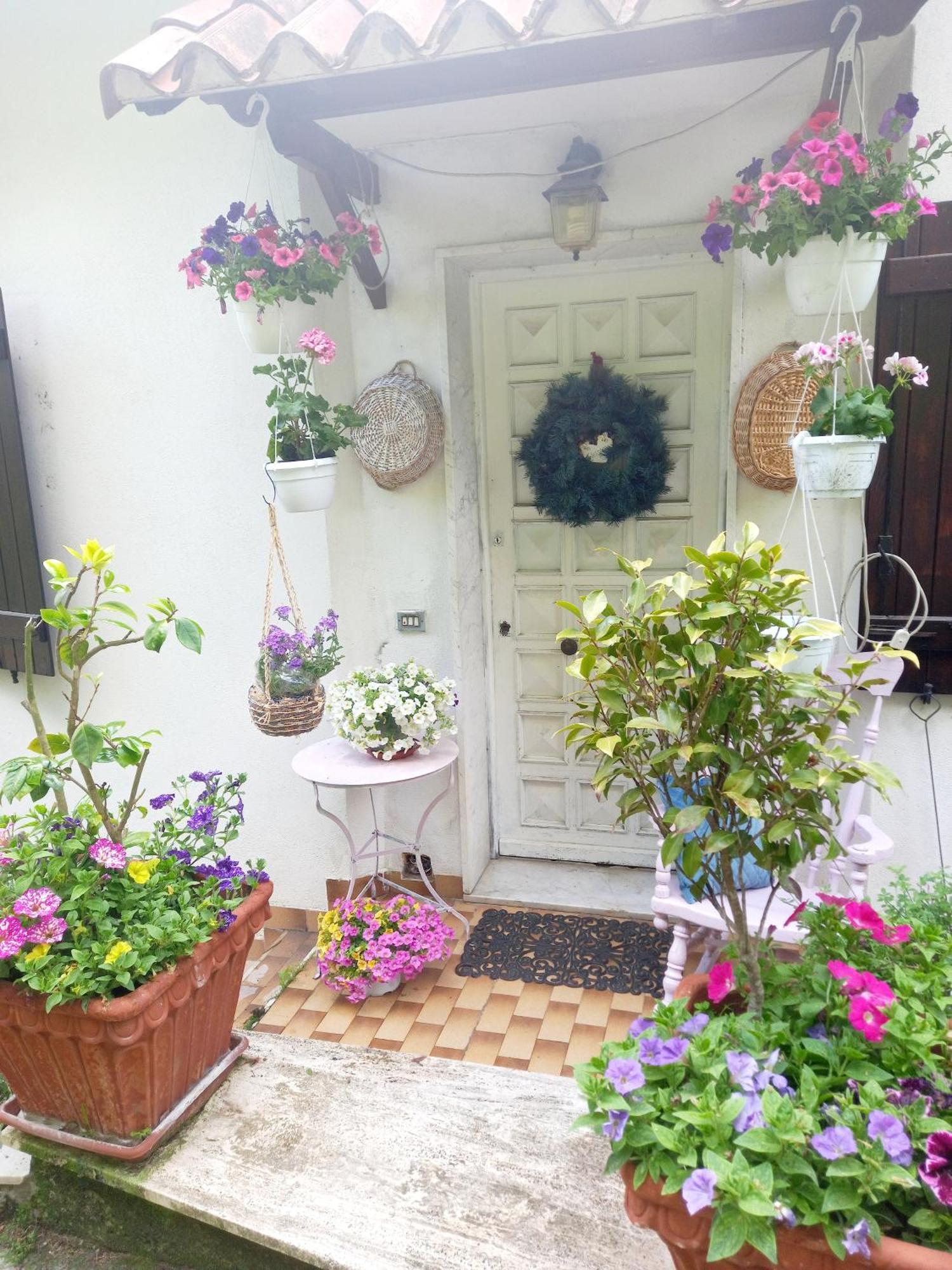 B&B Le Camelie Del Bosco Baiardo Exterior photo